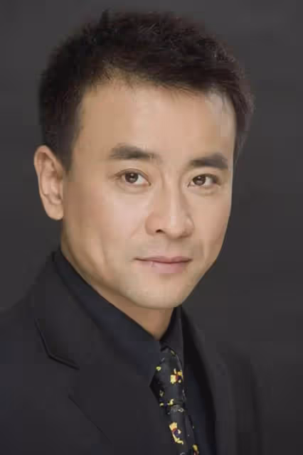 演員羅鋼:出道35年,娶小23歲郝蕾,48歲老來得子