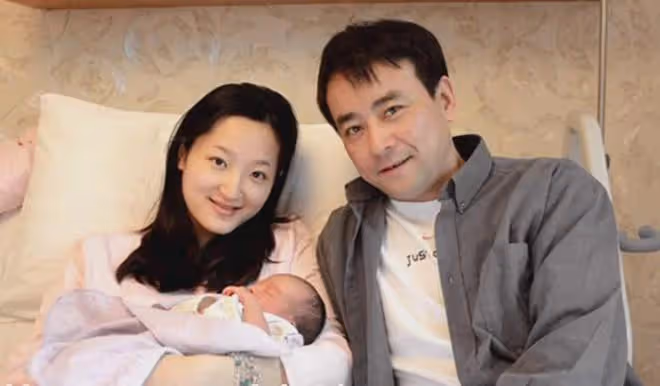 演員羅鋼:出道35年,娶小23歲郝蕾,48歲老來得子
