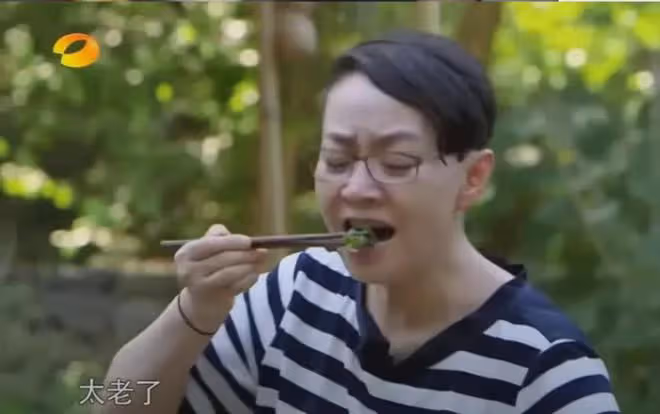 比黃聖依更能忍的人出現了,黃磊對老婆孫莉才是頂級PUA,太狠啦