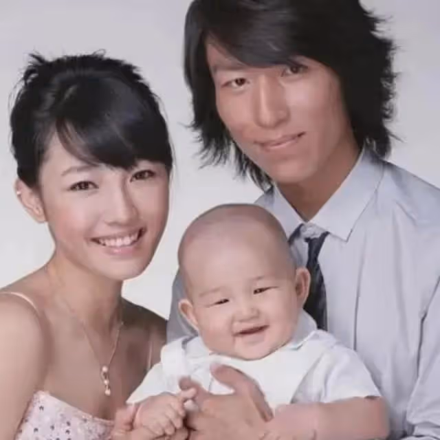 有種整容叫「離婚6年」,白百何近照刷屏,狠狠打了前夫的臉!