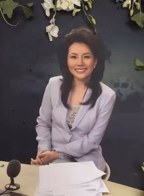 央視著名主持人方靜:一生未婚,44歲客死他鄉,成父母餘生之痛