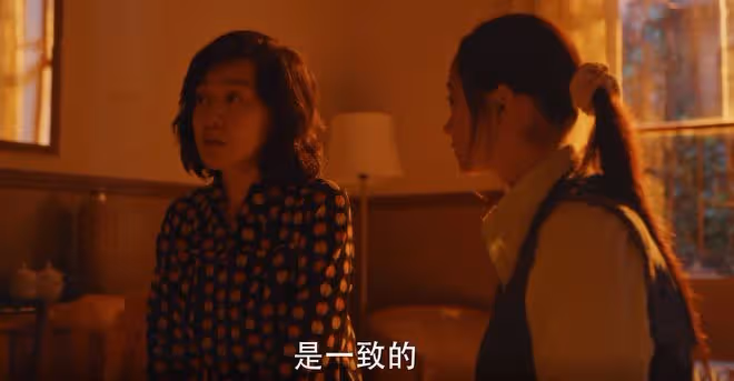塌了!《小巷人家》黃玲對莊筱婷冷漠,才知,她和莊超英是一類人