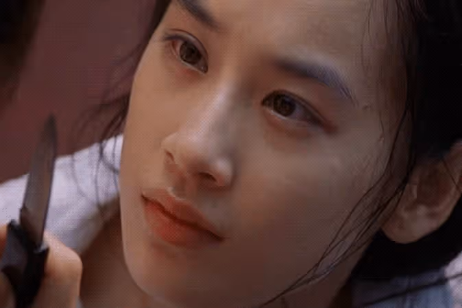夫妻本是同林鳥,但抱歉,想離婚的黃聖依,財產已被楊子吃乾淨了