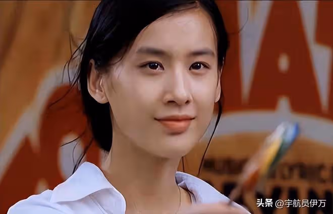 夫妻本是同林鳥,但抱歉,想離婚的黃聖依,財產已被楊子吃乾淨了