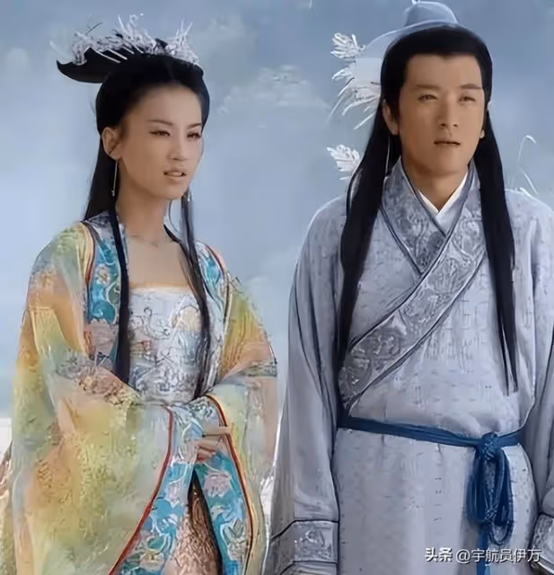 夫妻本是同林鳥,但抱歉,想離婚的黃聖依,財產已被楊子吃乾淨了