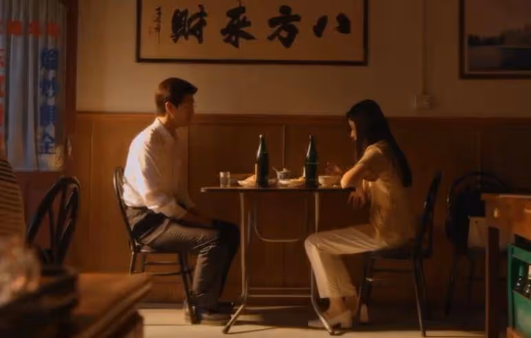 《小巷人家》:看懂李佳回頭算計莊圖南,才明白莊筱婷有多幸運
