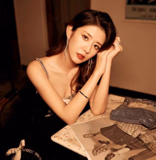 宣布復出！28歲TVB小花不後悔停工結婚生子！自爆夢寐以求成為辣媽