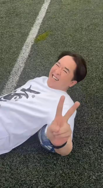 TVB「天選敗家子」鄧兆尊罕見做運動,譚詠麟發文稱稀客,最窮時只有1億