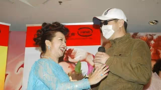 離婚後秘戀年下男十多年!薛家燕自認未打算結婚:我都已經絕經啦