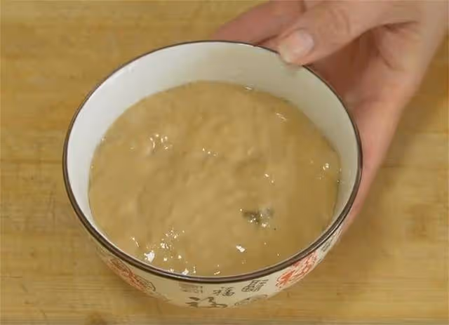 教你用4個小碗做紅糖發糕,手不沾面,筷子一攪,蓬鬆暄軟不塌陷
