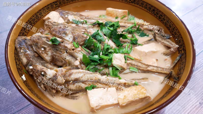 年齡越大越要多吃肉?建議50歲後,尤其這3種肉要常吃,對身體好