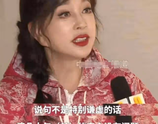 63歲陳沖登上時尚雜誌,拿了終身成就獎,和劉曉慶的差距一目了然