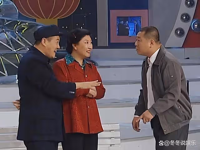 77歲何慶魁辦80大壽,父子倆「吃定」趙本山:估計禮金能花20年