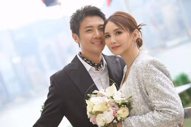 恭喜！TVB男星與太太正式結婚成為合法夫妻，預告明年再補辦婚禮宴請親友