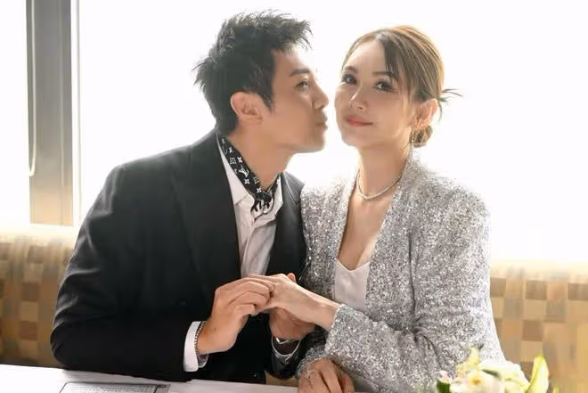 恭喜！TVB男星與太太正式結婚成為合法夫妻，預告明年再補辦婚禮宴請親友