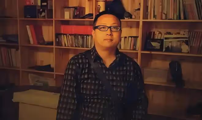 歌詞像洗腳水!一句話讓自己口碑翻車,這次陳偉把刀郎送上了熱搜