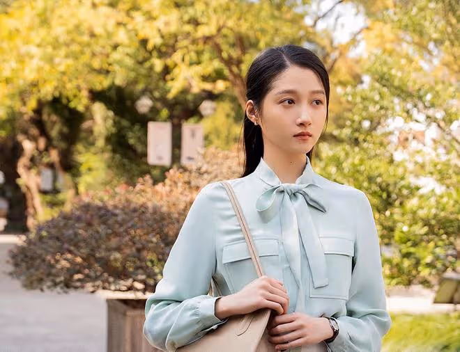 《小巷人家》直到黃玲說女兒不自愛,才明白筱婷閃婚的決定多明智