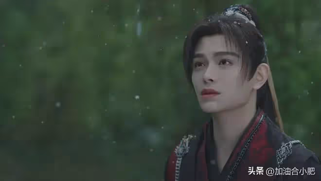 好傢夥,看完《永夜星河》32集大結局,我要給編劇寄刀片,太狠了