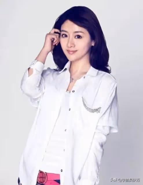 原來他們是夫妻,出道28年零緋聞,老婆比他出名,7歲女兒高顏值