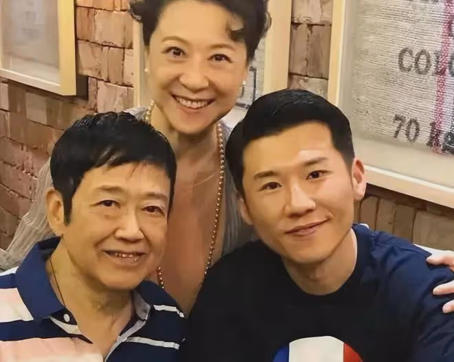 王馥荔王驍金雞獎母子傳承!演18年配角終拿獎,第二部男主戲將播