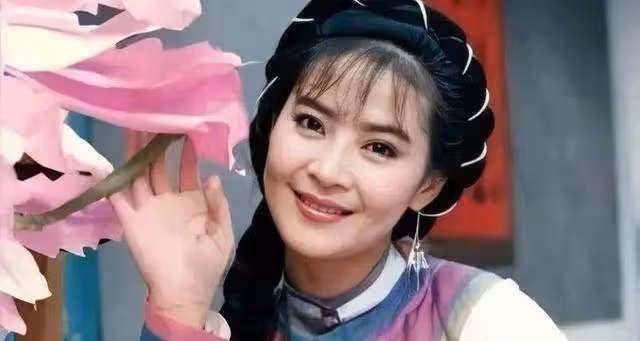 15年前,「最美婉君」為兒女選擇原諒丈夫的背叛,如今她怎麼樣了