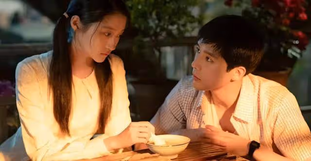 《小巷人家》:筱婷與林棟哲領證,宋瑩連夜買百萬黃金下聘
