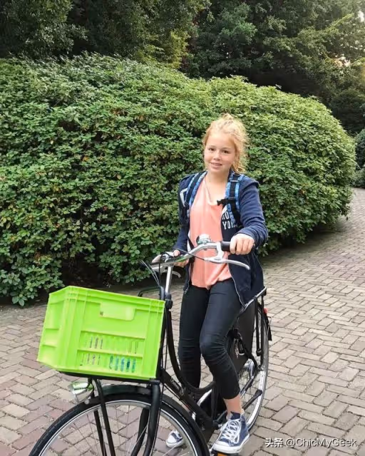 荷蘭公主流出不雅視頻,19歲霸氣回應:只是活出喜歡的樣子!