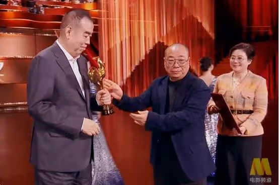 金雞獎這一夜,傲慢勢利、江湖地位,在陳凱歌身上體現得淋漓盡致