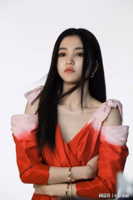 金泰梨本人根本是百變美女，自爆發量多到想送人、身高竟有166cm