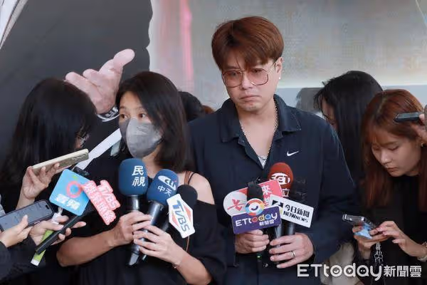 六月合體李易送石英最後一程 親曝私下交情…拍《意難忘》熟識!