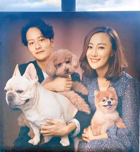 朱智賢分手後露面顯憔悴,雙眼浮腫像哭過,強擠笑容狀態不佳