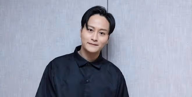 朱智賢分手後露面顯憔悴,雙眼浮腫像哭過,強擠笑容狀態不佳
