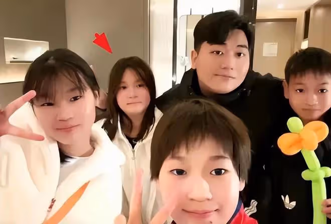 恭喜!全紅嬋妹妹成為跳水助教,和郭藝總教練一起做教育工作