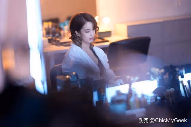 新人博上位親女導,獻身男導!《影后》真人真事揭演藝圈秘辛!