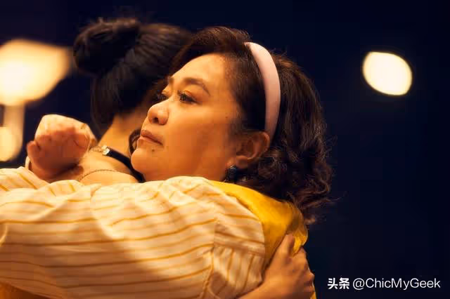 新人博上位親女導,獻身男導!《影后》真人真事揭演藝圈秘辛!