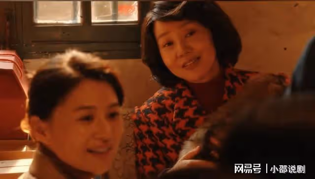 小巷人家：鵬飛一個人帶飛全家，莊奶莊爺再也不敢對他甩臉色