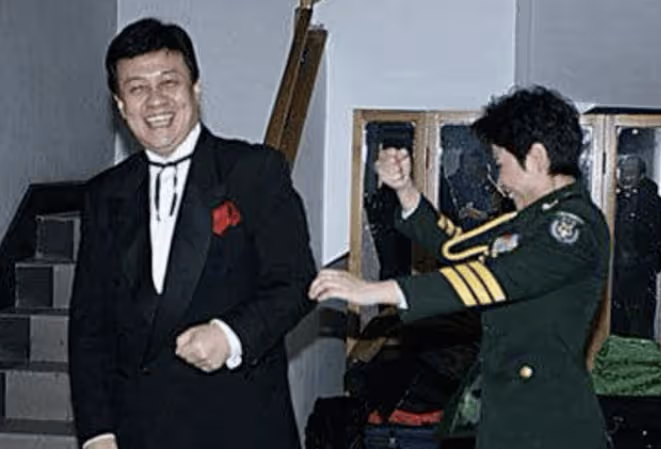 父母相繼離世,單身50年想有個家的歌唱家呂繼宏,後來怎麼樣了?