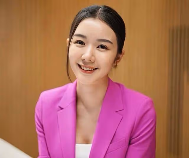 恭喜!TVB前知名女星宣布懷孕,蜜月期間和飛機師老公造人成功