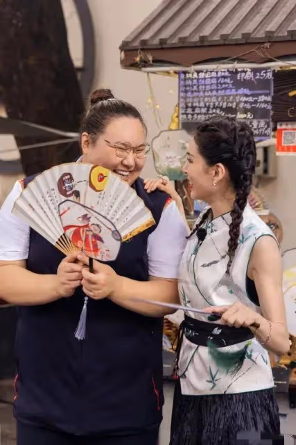 李若彤稱奧運冠軍李雯雯是其侄女,關係讓人羨慕,如今已成忘年交