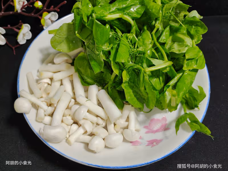 比蘿蔔營養、比白菜鮮!這個冬季菜王使勁吃,煮一碗鮮湯,嫩到無渣、鮮到跳腳,吃一次就忘不掉