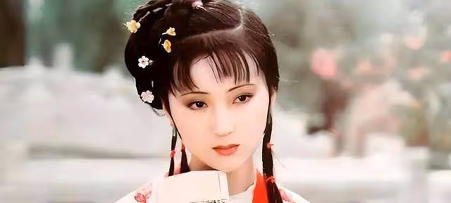 17歲少女神似林黛玉,藝考驚艷評委,網友:陳曉旭重生
