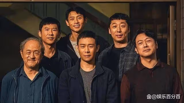 「野路子」王驍,寧做配角15年,不靠影后母親王馥荔,如今爆火
