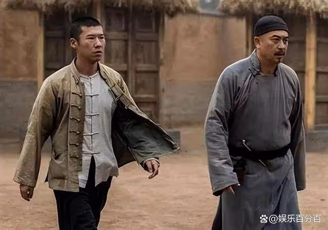 「野路子」王驍,寧做配角15年,不靠影后母親王馥荔,如今爆火