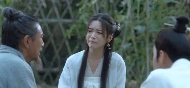24歲影后李庚希被喊黑幕!曾被徐靜蕾力捧沒聽倪萍勸告