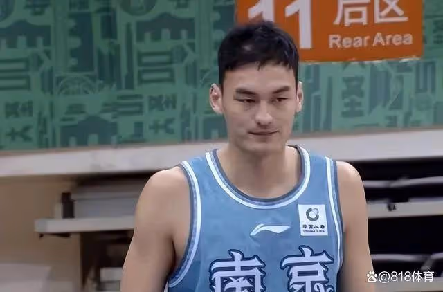 同曦中鋒劉東:我天賦平平必須開發新技能 我要靠這份收入養家餬口