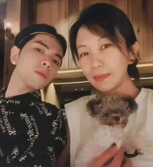 這一次,姐弟戀的「殘酷現實」,在51歲林有慧身上展現得淋漓盡致