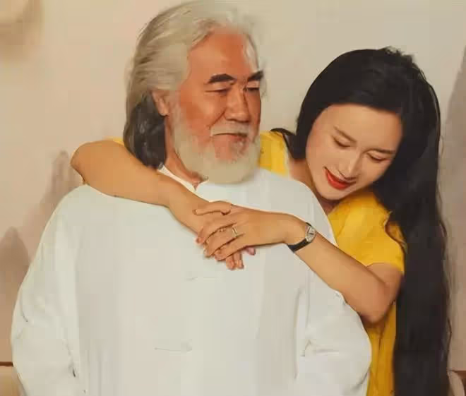 杜星霖：與大20歲富豪離婚後，轉頭嫁大31歲的張紀中，我只圖感情