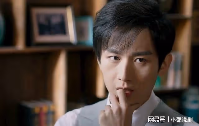 深潛:米蘭死前一句話,說出柯靖平隱瞞30年身份,反轉太多