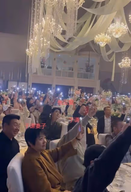 郭德綱外甥大婚排場大！秦霄賢張雲雷參加，新娘鼻子被嘲像匹諾曹
