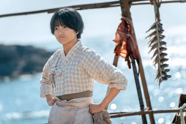金泰梨命中帶紅!《下女》編劇揭內幕 300演員試鏡「她是最後一人」